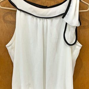 IZ Byer Ivory and Black Top